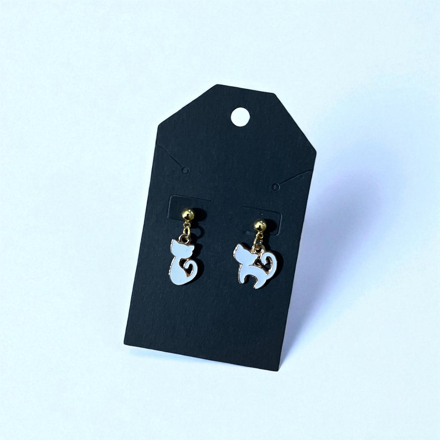 Spooky Earrings 🧟‍♀️