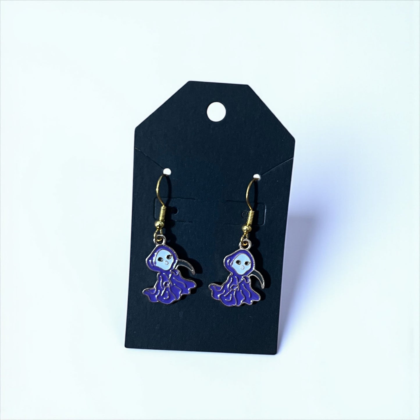 Spooky Earrings 🧟‍♀️