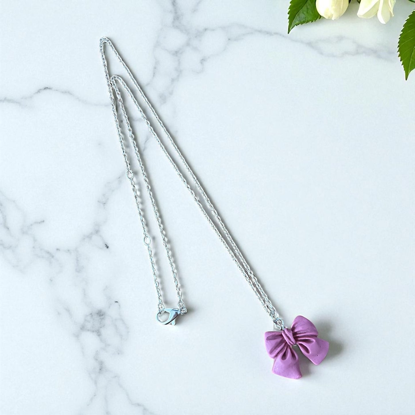 Chain Necklaces & Suede Chokers