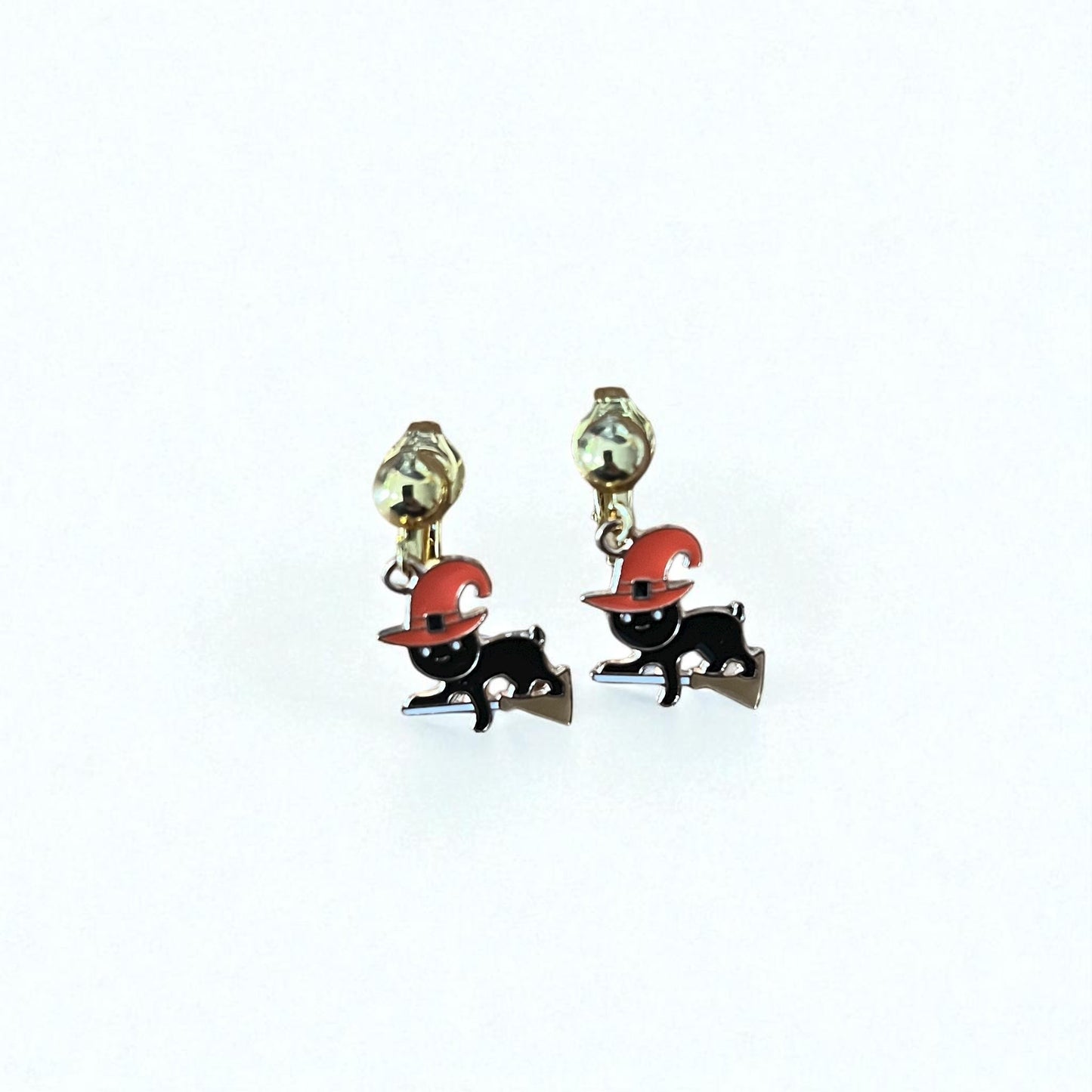 Spooky Earrings 🧟‍♀️
